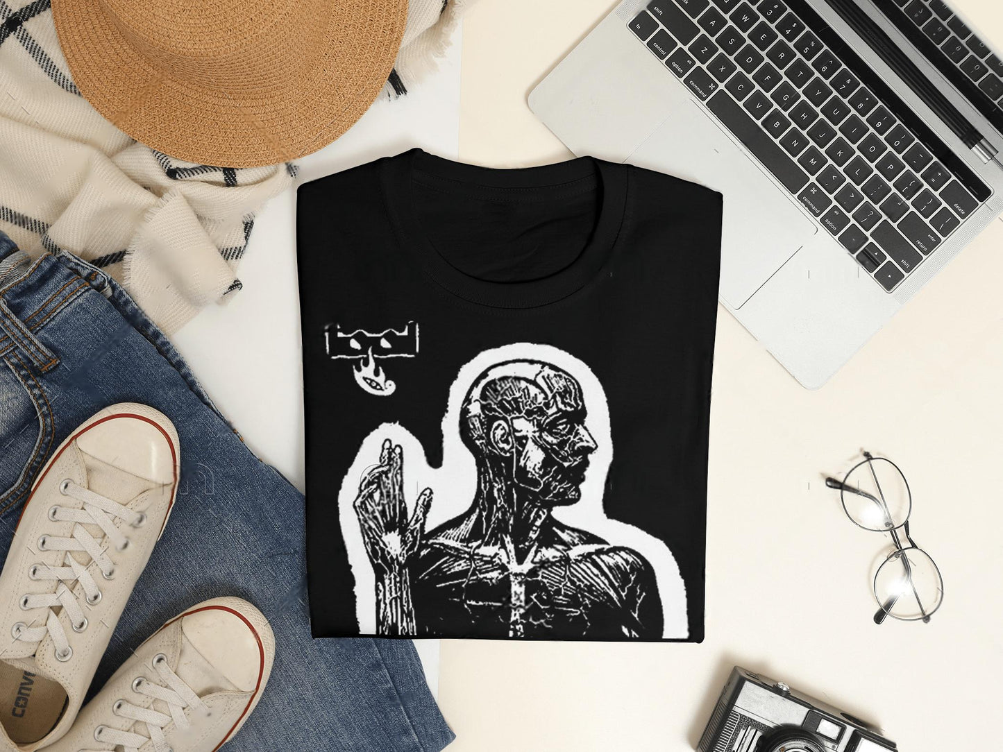 A must-have for any music lover! This t-shirt features an eye-catching design inspired by legendary album artwork. Made with premium materials for comfort and style, it’s the perfect way to display your love for music and stand out from the crowd. 🎶👕 #MusicLovers #MetalFashion #GraphicTShirt #AlbumCoverArt